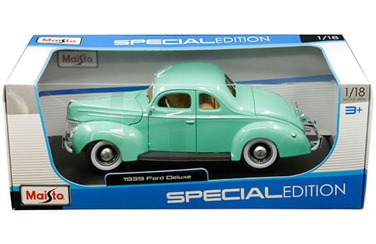 Maisto 118 Special Edition - 1939 Ford Deluxe (Light Green)