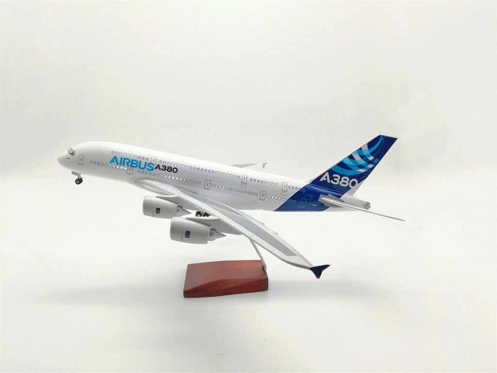 A380 airplane model 1:200 46cm